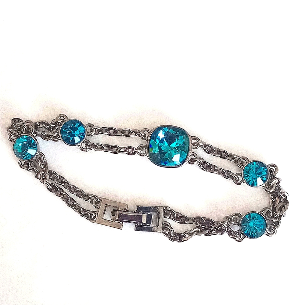 GIVANCHI VINTAGE BRACELET, DARK SILVER CHAIN, SECURE CLASP, 7.5", 0.5" WIDTH